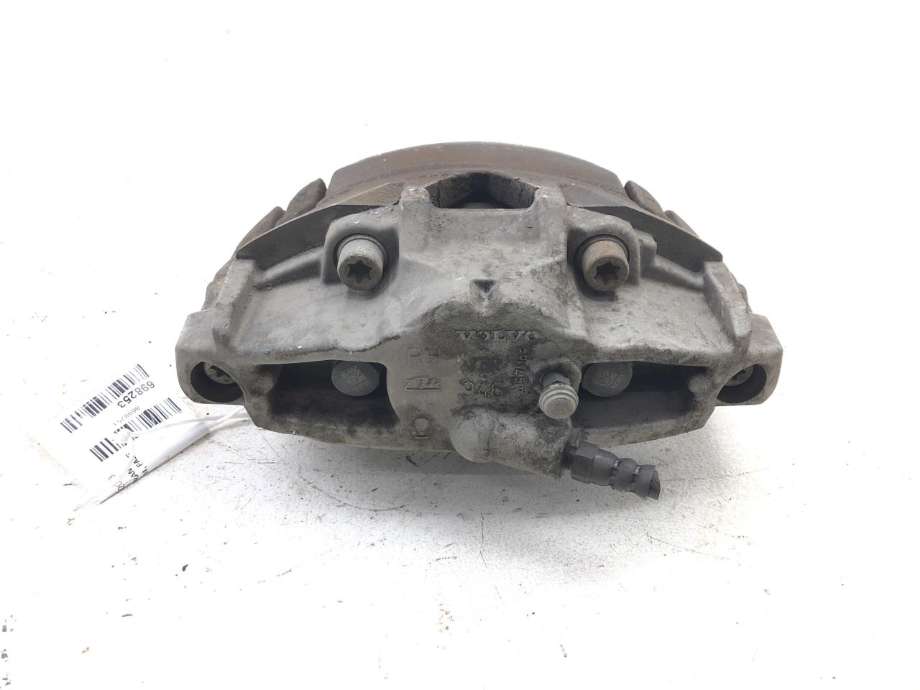 Bremsecaliper høyre foran til Volvo XC70 2014-2016 (Type II, Fase 2) (36000150|)