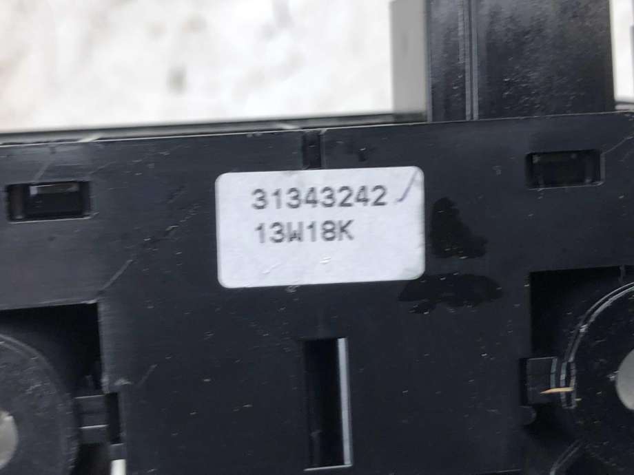 Bryter elektrisk håndbrekk/parkbrems til Volvo XC70 2014-2016 (Type II, Fase 2)  (31433703|)