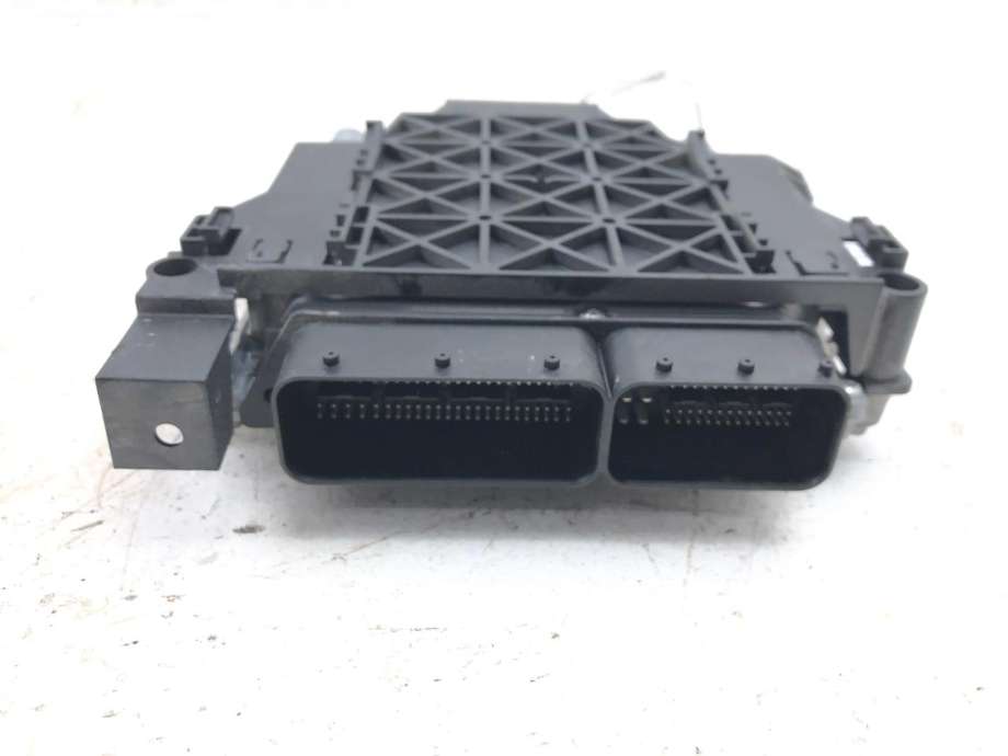 Styreenhet motor til Volvo XC70 2014-2016 (Type II, Fase 2)  (36001858|)