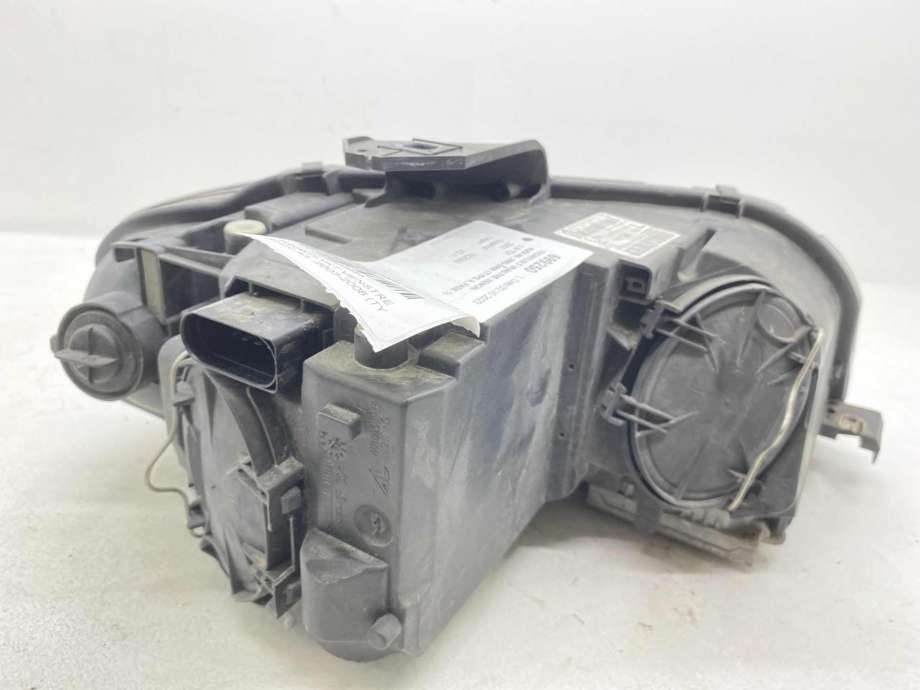 Frontlykt venstre xenon til Audi A3 2003-2008 (Type II, Fase 1) (8P0 941 003R|8P0 941 029 R|)