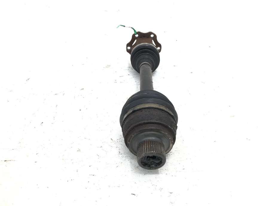 Drivaksel høyre foran, diesel/automat til Audi Q5 2012-2017 (Type I, Fase 2)  (4G0 407 271 F|)