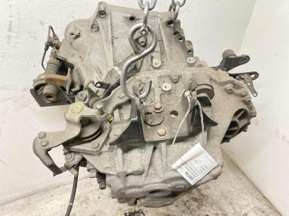 Girkasse manuell 6-trinn til Toyota Avensis 2009-2015 (Type III, Fase 1) (3030020A90|)
