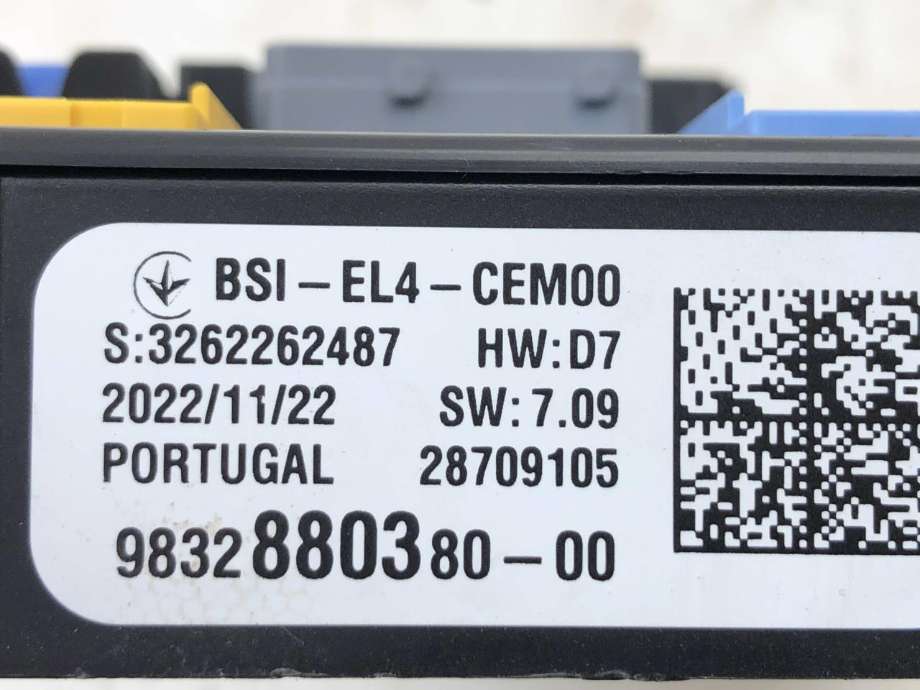 Styreenhet comfort (BCM) til Toyota Proace City 2020-->>  (SU001B3967||9832880380)