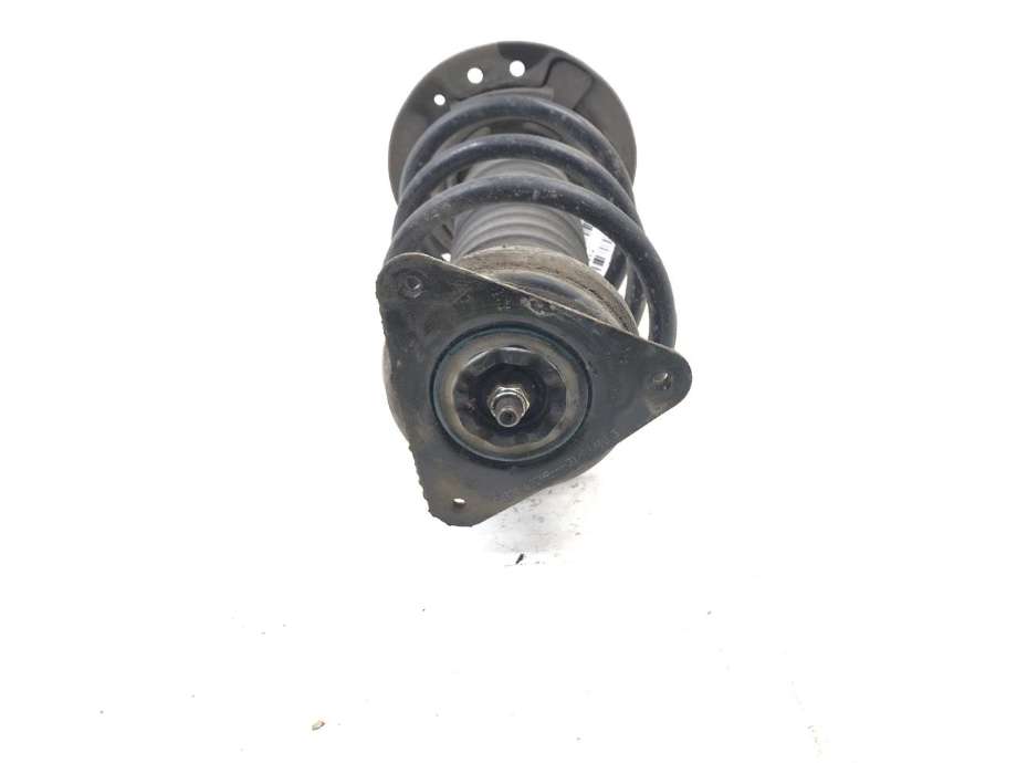 Fjærbein venstre foran til Nissan Qashqai 2014-2021 (Type II) (E4303HV01B|)