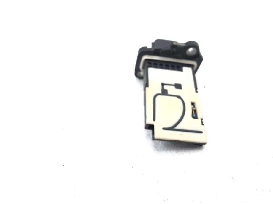 Luftmengde/luftmassemåler til Nissan Qashqai 2014-2021 (Type II)  (18201267959|)