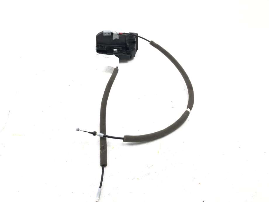 Låsekasse høyre bak til Nissan Qashqai, 2014-2021 (Type II) (825004EA2A)