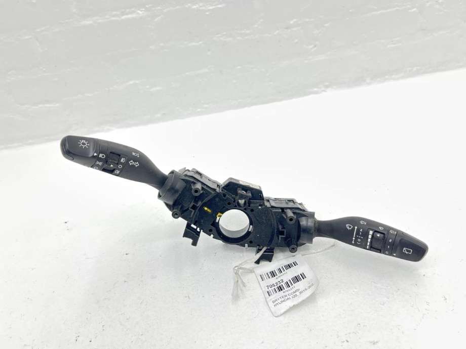 Bryter combi til Hyundai i20 2015-2020 (Type II) (93403C8450|)