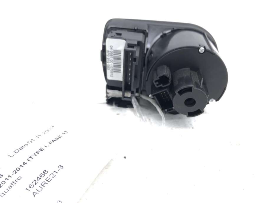 Bryter lys til Audi Q3 2011-2014 (Type I, Fase 1) (8X1 941 531 AF|)