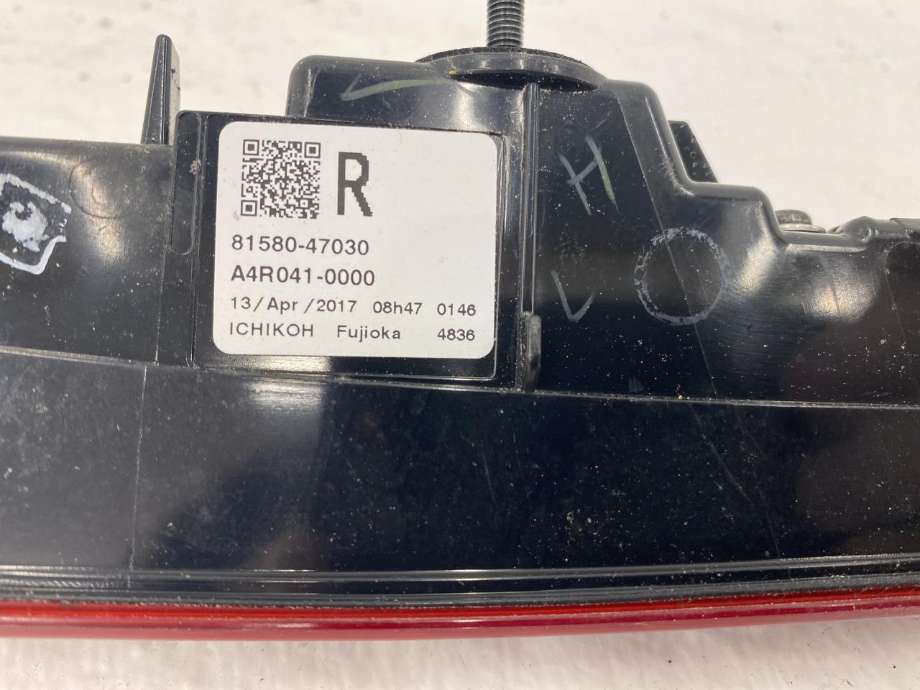 Baklykt høyre indre til Toyota Prius 2016-2023 (Type IV) (combi) (combi) (8158047030|)
