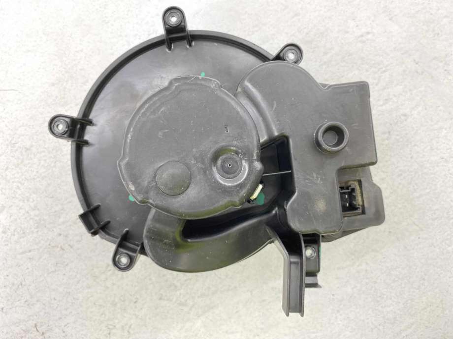 Varmeapparat motor til Mercedes CLK 2002-2009 (C209) (C209) (A 203 820 25 14|)