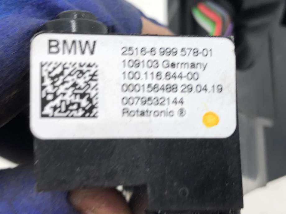 Bryter elektrisk håndbrekk/parkbrems til BMW i3 2013-2022 (61 31 9 878 668|)