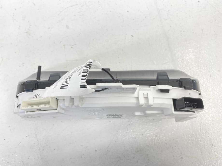 Instrumentpanel til BYD T3 2020-->> (VBEM3820010|)