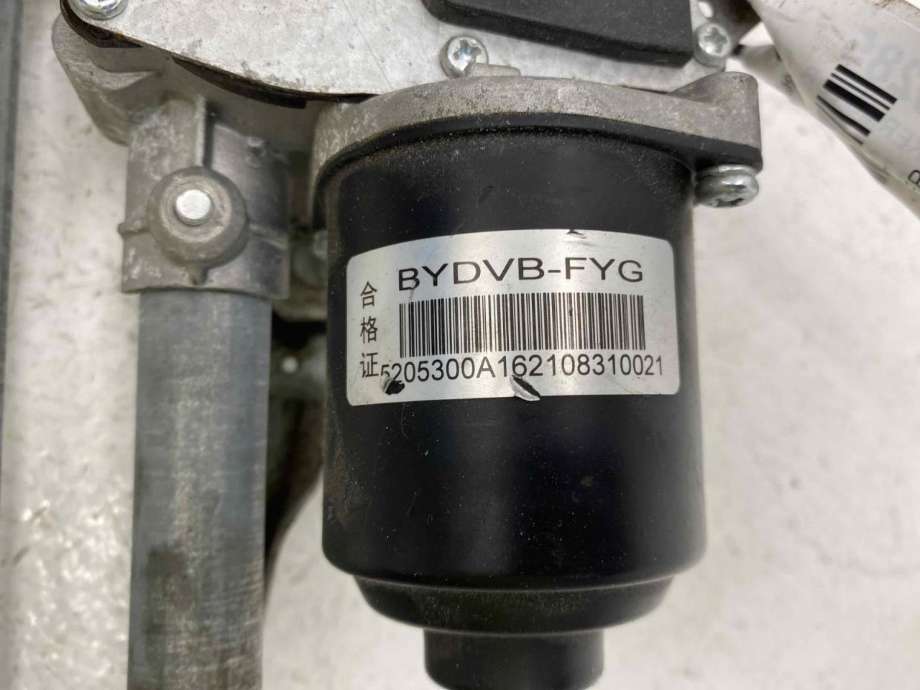 Viskermotor frontrute komplett m/overføring til BYD T3 2020-->> (10551605-00|)