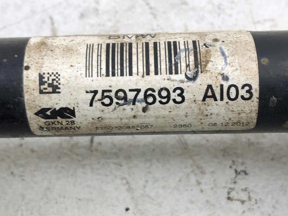 Drivaksel venstre foran, diesel/automat til BMW 3-Serie 2012-2018 (F30/F31/F34) (F30/F31/F34) (31 60 7 597 693|)