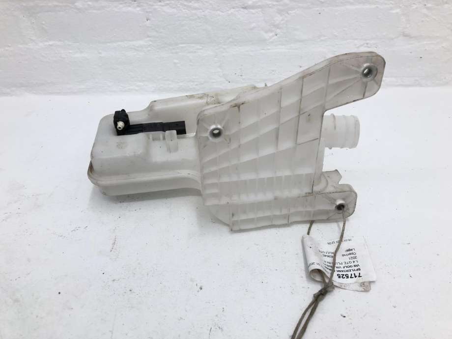Spylertank foran til VW Golf VIII 2020-->>  (5WA 955 453 A|)