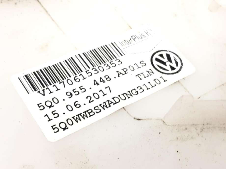 Spylertank til Audi A3 2016-2020 (Type III, Fase 2)  (5Q0 955 453 T|)