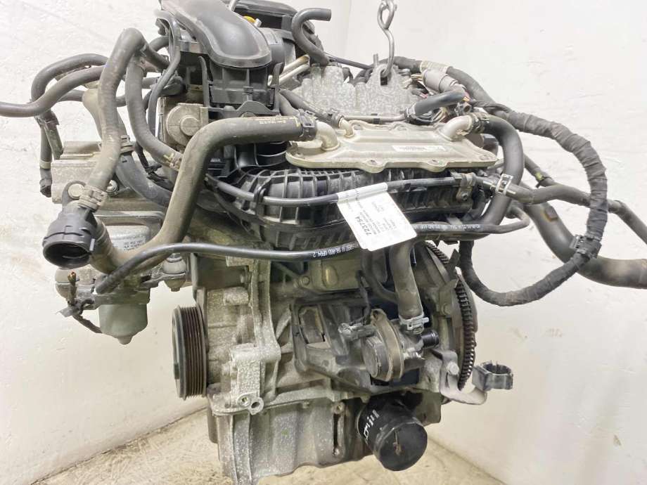Motor bensin til Škoda Octavia 2013-2016 (Type III, Fase 1)  (04C 100 032 F | 04C 100 098 E|CHZD|)