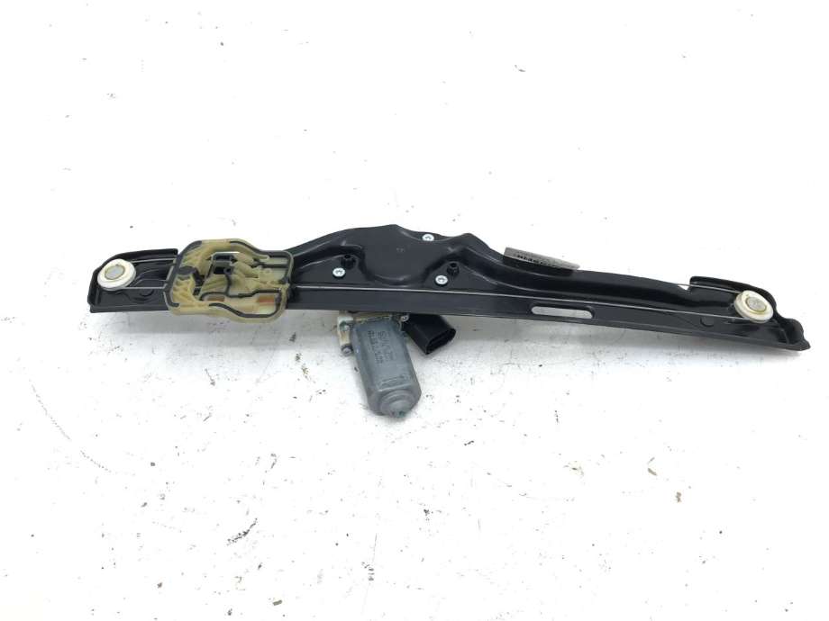 Ruteheis venstre bak til BMW X5 2013-2018 (F15) (F15) (51 35 7 291 951|)