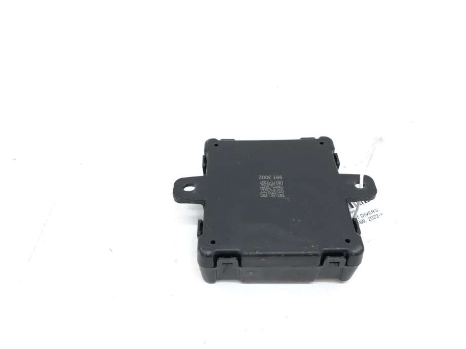 Styreenhet diverse til Hongqi E-HS9 2022-->>  (3710095QR01A|)