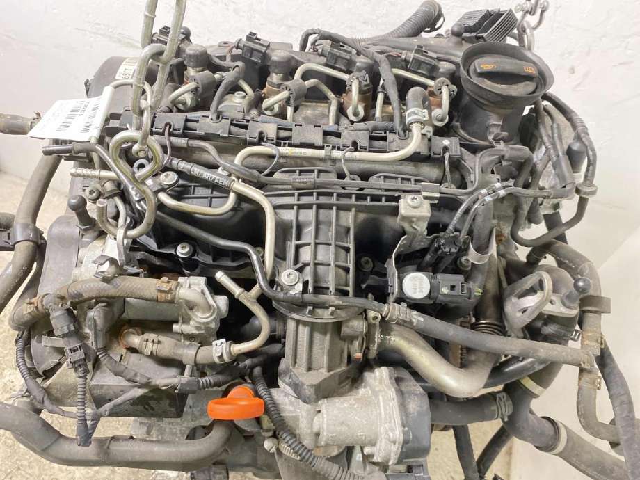 Motor diesel til VW Passat 2011-2015 (B7) (B7) (03L 100 090 P|CAYC|)
