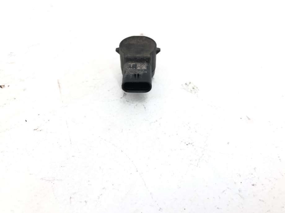 Parkeringssensor foran til Tesla Model Y 2021-2024 (Type I) (2525002-13-D|)