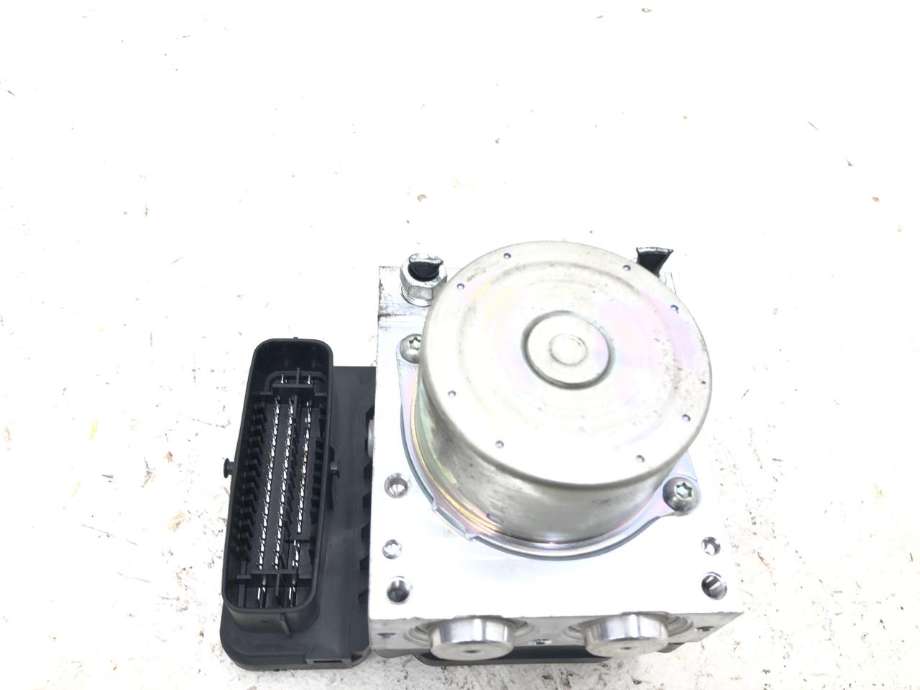 ABS sentral til Toyota RAV4, 2019-->> (Type V)  (4405042J71)