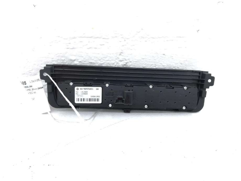Bryter nødblink til Mercedes Vito 2014-->> (W447) (W447) (A 038 545 12 28|)