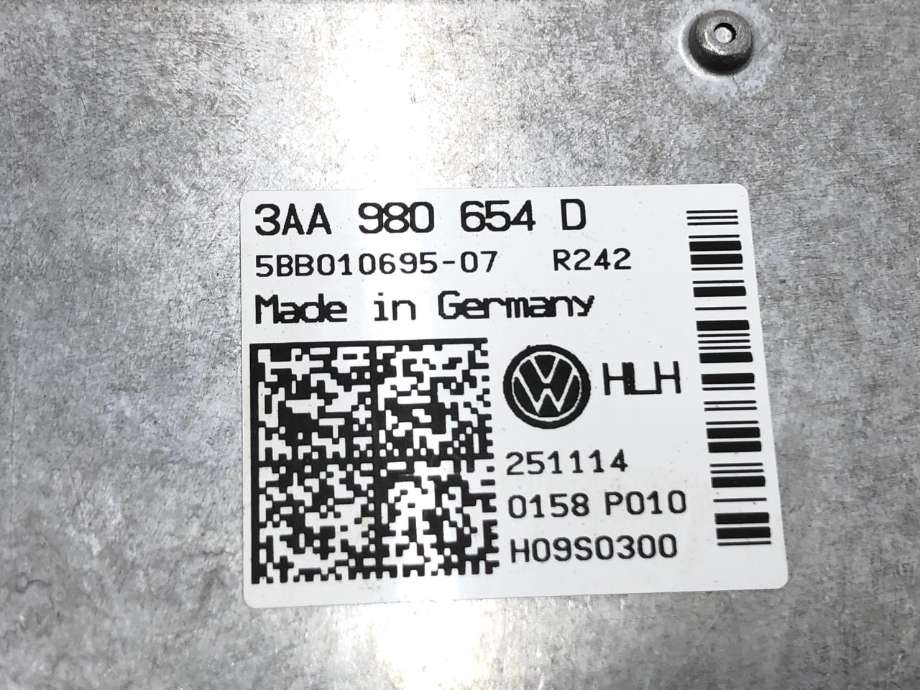 Kamera til VW Tiguan 2011-2016 (Type I, Fase 2) (3AA 980 654 D|3AA 980 654 D Z1L|)