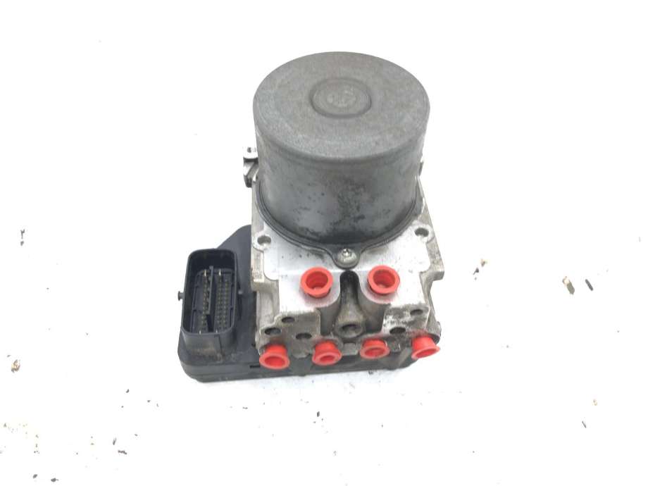 ABS sentral til Toyota RAV4 2013-2015 (Type IV, Fase 1) (4405042682|)