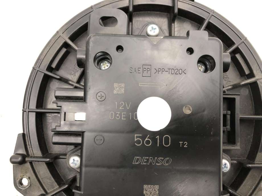 Varmeapparat motor til Toyota RAV4 2019-->> (Type V) (8710358080|)