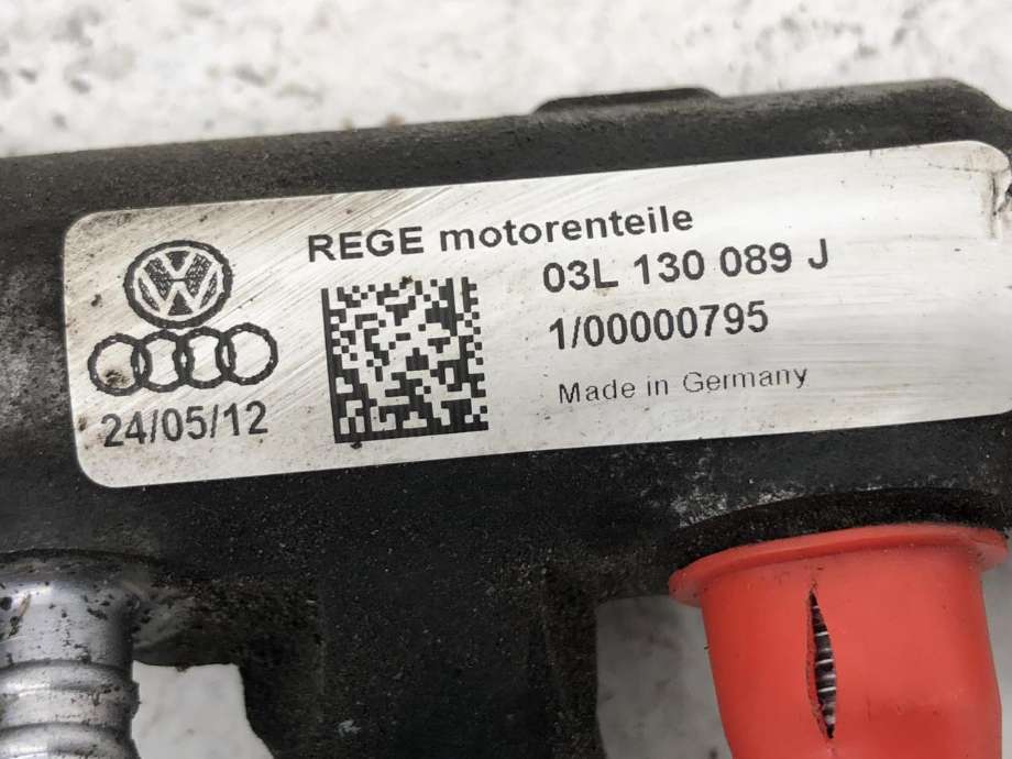 Dyseskinne (fuelrail) til Audi Q3 2011-2014 (Type I, Fase 1) (03L 130 089 J|)