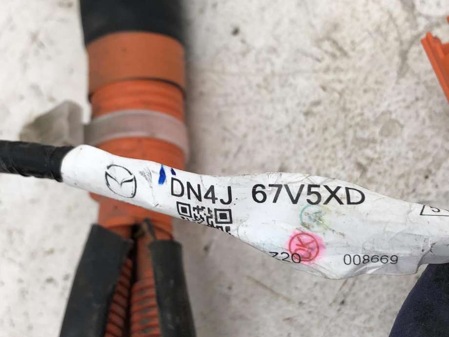 Batterilader inntak/luke til Mazda MX-30 2020-->>  (DN4J67V5XD|)