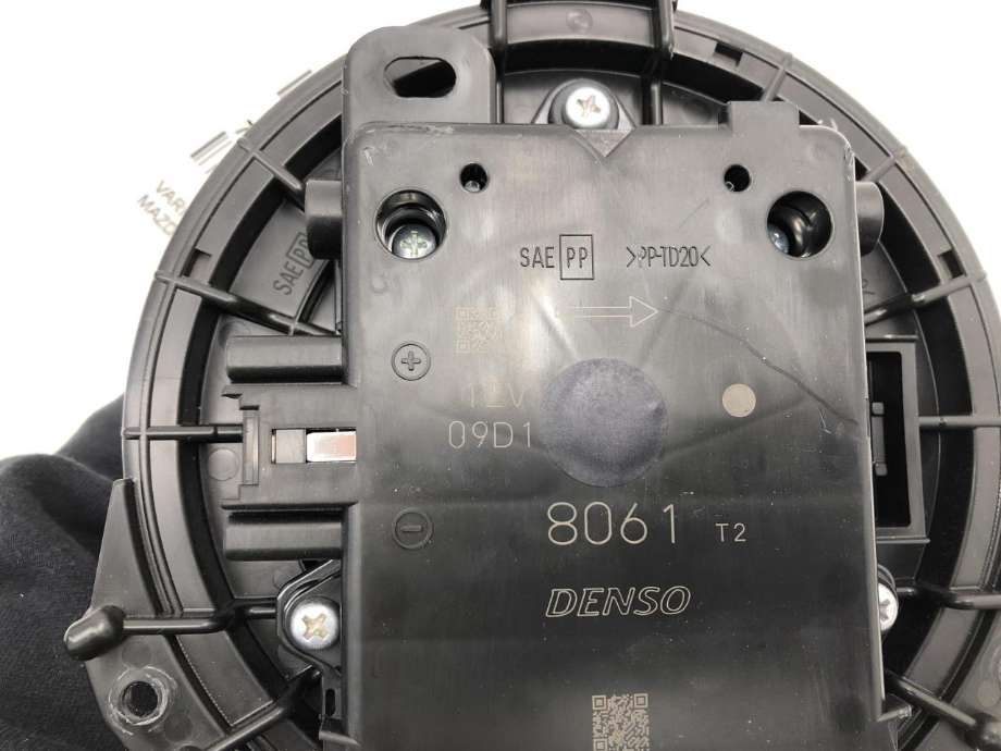 Varmeapparat motor til Mazda MX-30 2020-->>  (8061T2|)