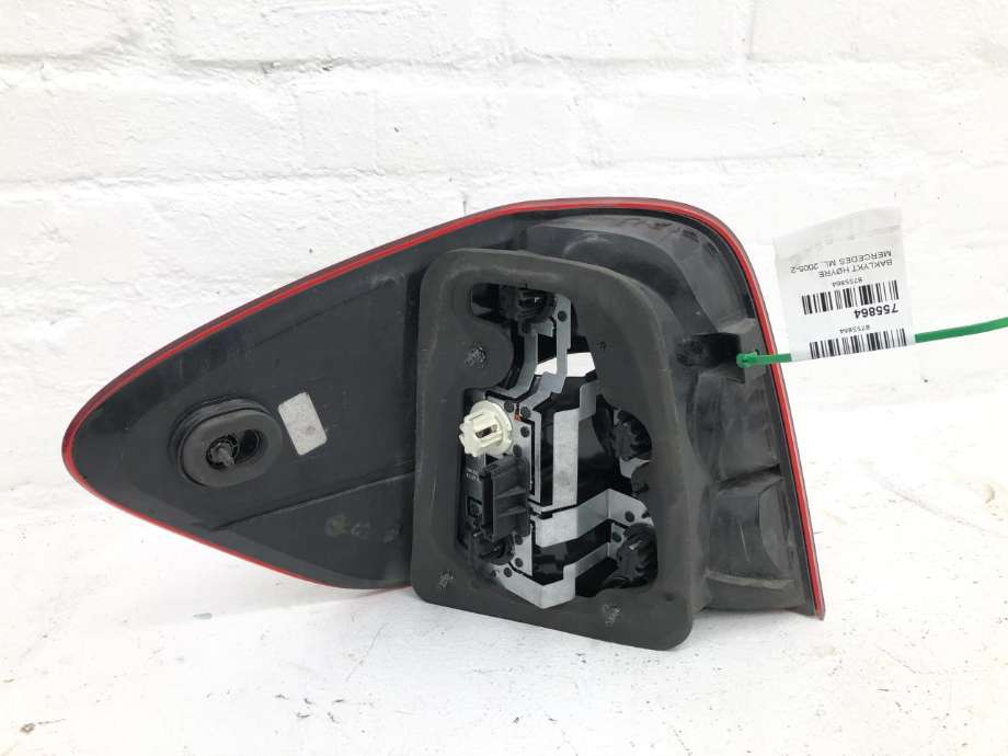 Baklykt høyre til Mercedes ML 2005-2011 (W164) (W164) (A 164 820 40 64|A 164 906 12 00|)