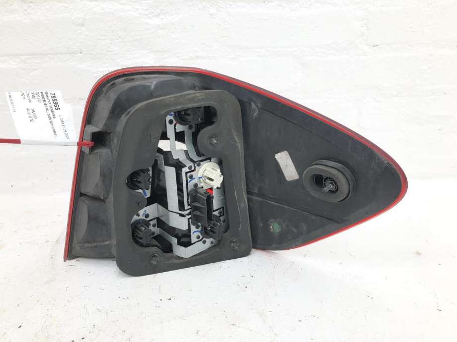 Baklykt venstre til Mercedes ML 2005-2011 (W164) (W164) (A 164 820 39 64|A 164 906 11 00|)