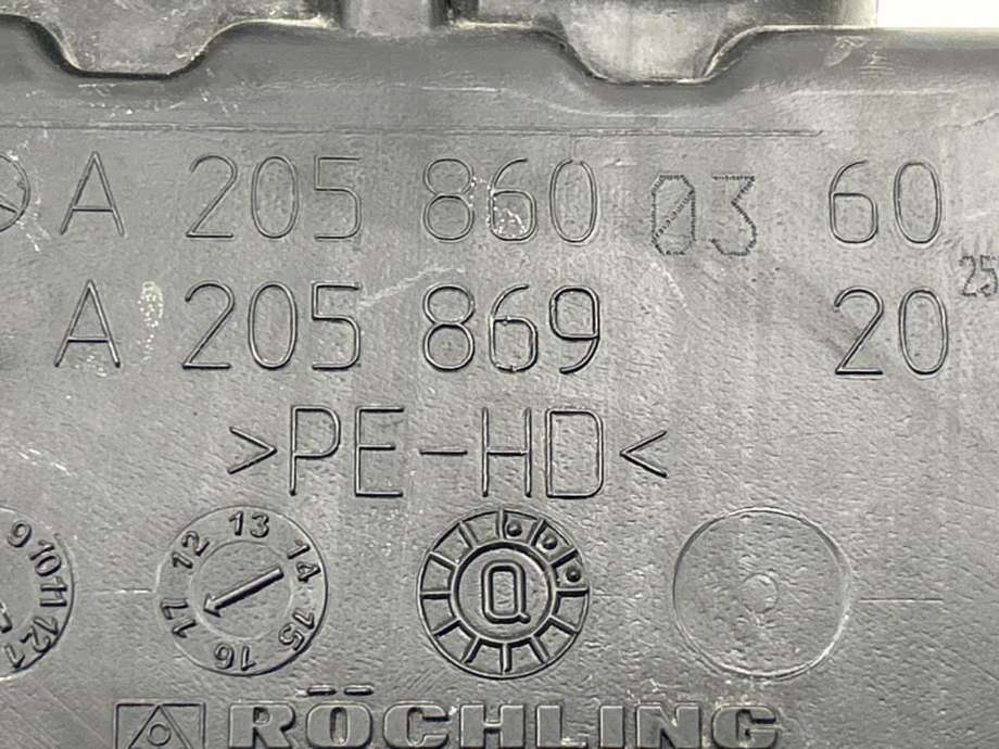 Spylertank foran til Mercedes GLC 2015-2022 (X253) (X253) (A 205 869 02 20|)