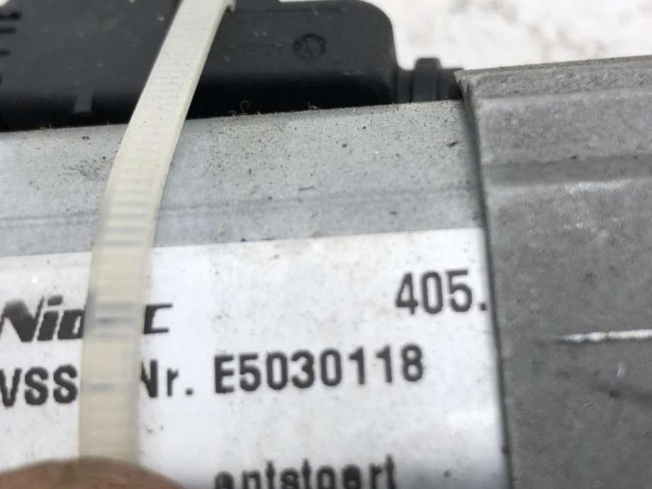 Baklukeåpner motor til Audi A6 2011-2014 (Type IV, Fase 1) (C7) (C7) (4G9 827 851|)