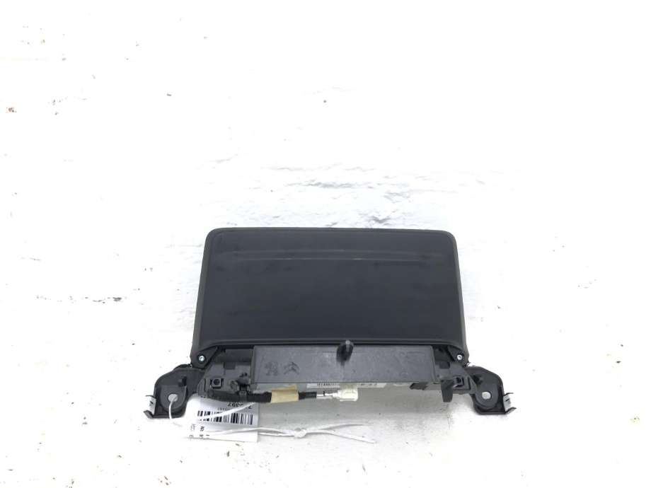 Bilstereo navigasjon skjerm til Peugeot 5008 2017-->> (Type II)  (98 304 242 80|)