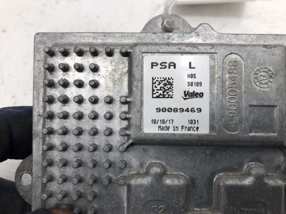 Styreenhet xenon/ballast til Peugeot 5008 2017-->> (Type II)  (16 168 793 80|16 168 792 80|)