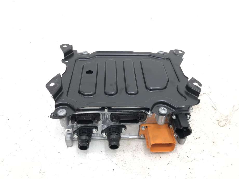 Batterilader (OBC - On Board Charger) til Mercedes E-Klasse 2016-2023 (W213) (W213) (A 000 900 64 20|A 000 900 64 20 80|)