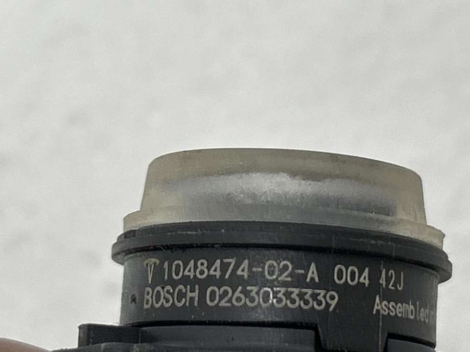 Parkeringssensor bak til Tesla Model S 2016-2021 (Fase 2) (1048474-02-A|)