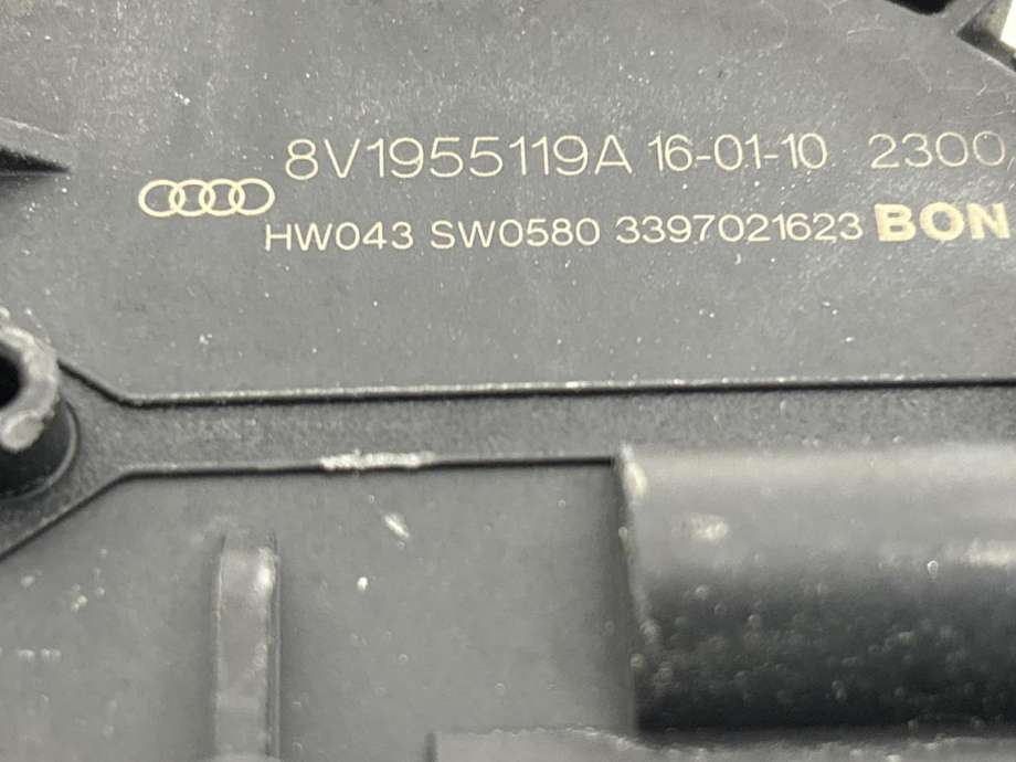 Viskermotor frontrute komplett m/overføring til Audi A3 2016-2020 (Type III, Fase 2)  (8V1 955 023 D|)