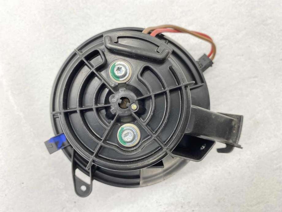 Varmeapparat motor til Mercedes E-Klasse 2009-2013 (Fase 1) (W212) (W212) (A 212 820 07 08|)