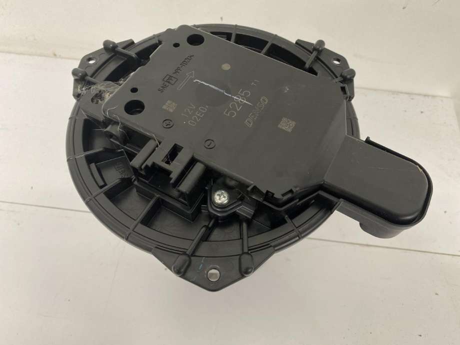 Varmeapparat motor til Lexus ES 2018-->>  (8710358080|)