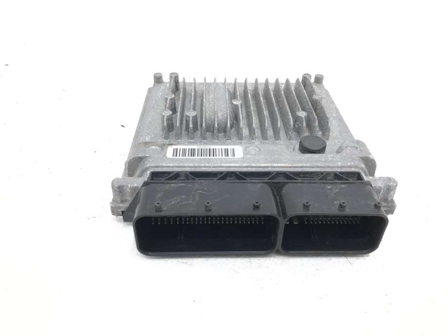 Styreenhet motor til Mercedes GLA, 2014-2020 (X156) (X156) (A 651 900 96 02)