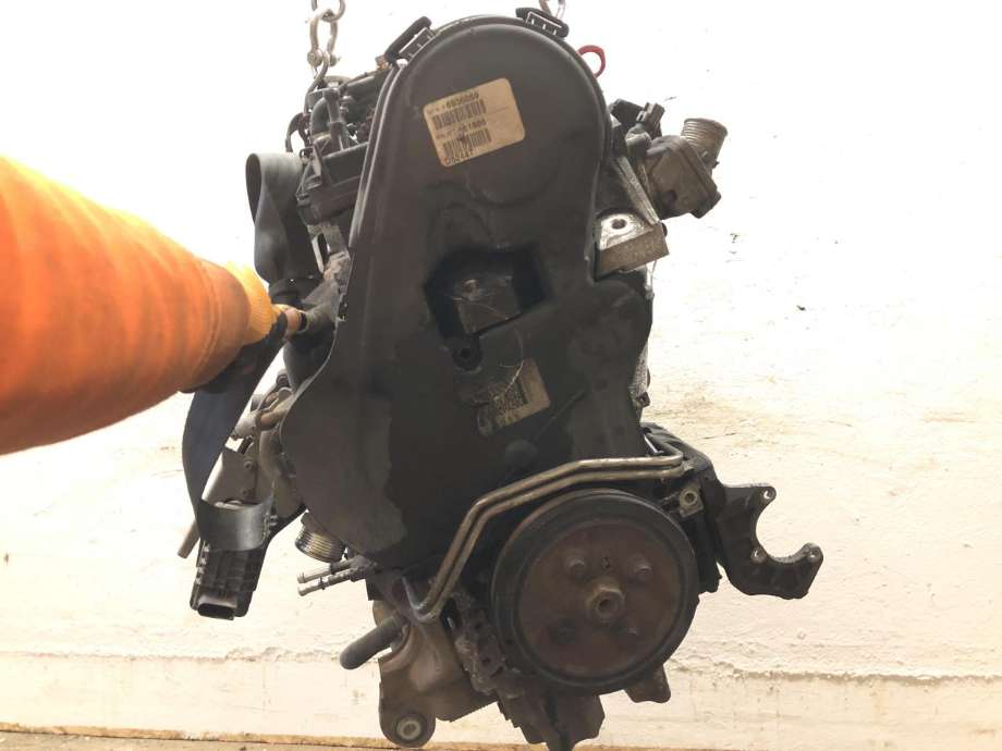 Motor diesel til Volvo XC70 2008-2013 (Type II, Fase 1)  (36050390|)