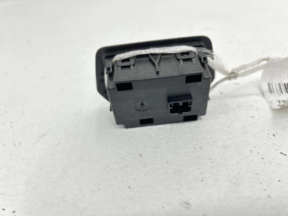 Bryter lys til VW ID.4 2020-->>  (10A 941 193 Q  WVQ|)