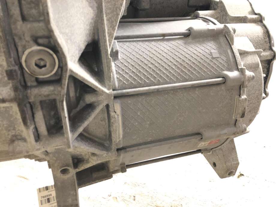 Motor elbil bak til Audi Q4 e-tron 2021-->>  (1EA 998 733 C|)