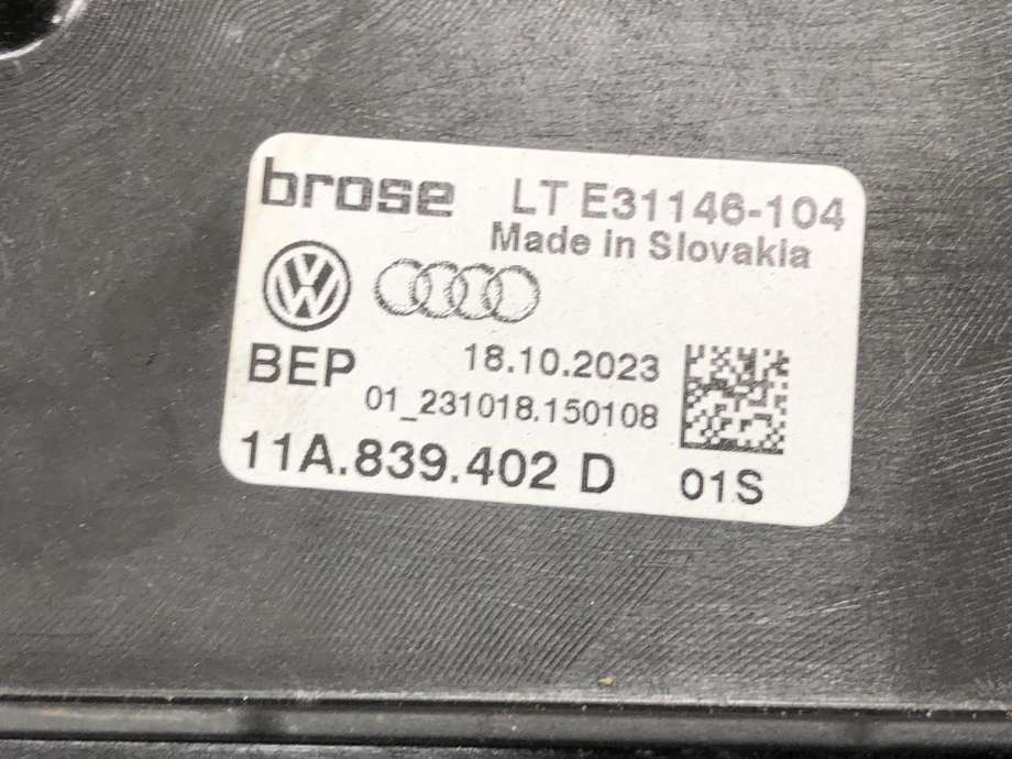 Ruteheis høyre bak til Audi Q4 e-tron 2021-->>  (11A 839 462 D|)