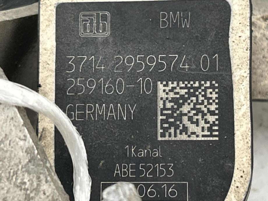 Sensor nivå, venstre bak til BMW 7-Serie 2015-->> (G11/G12) (G11/G12) (37 14 6 870 000|)